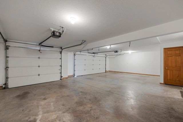 5103 N 10th Avenue, Ozark, MO 65721