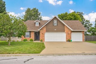 5103 N 10th Avenue, Ozark, MO 65721