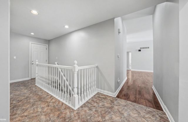 48498 Beacon Square Drive, Macomb, MI 48044