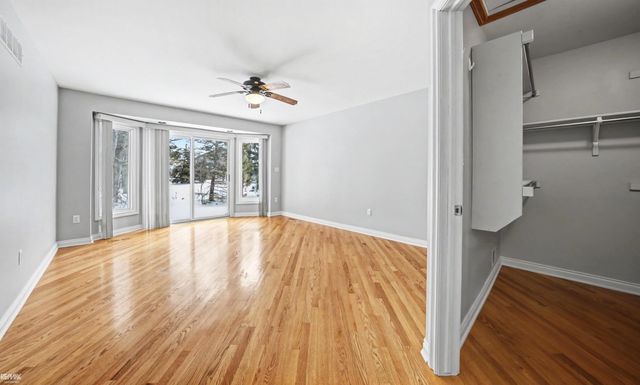 48498 Beacon Square Drive, Macomb, MI 48044