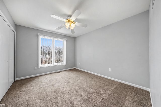 48498 Beacon Square Drive, Macomb, MI 48044