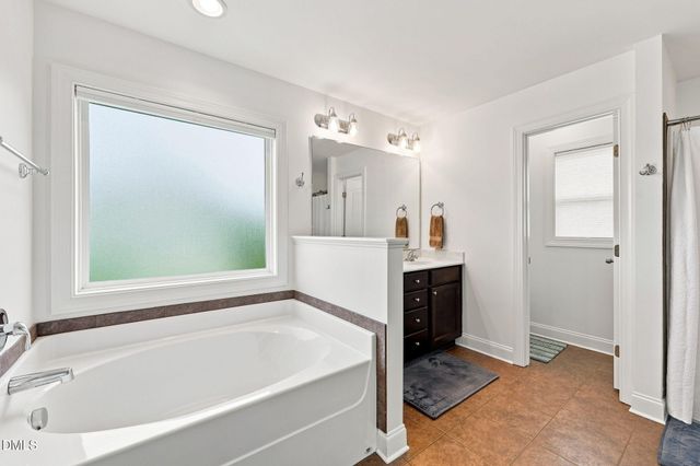 2928 Plantation Glen Drive, Zebulon, NC 27597