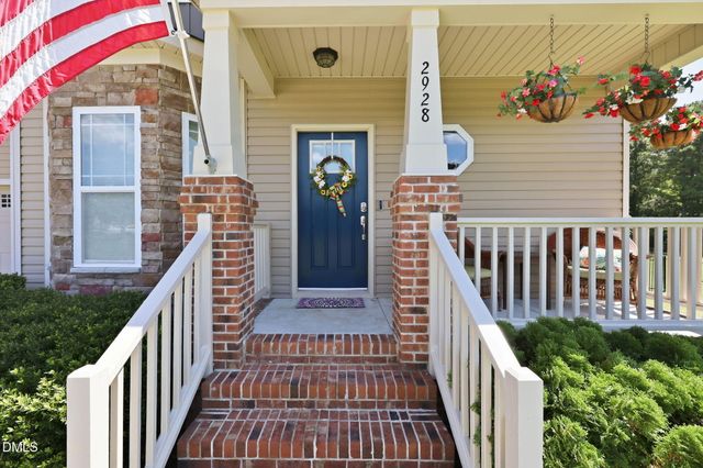 2928 Plantation Glen Drive, Zebulon, NC 27597
