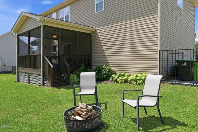 2928 Plantation Glen Drive, Zebulon, NC 27597