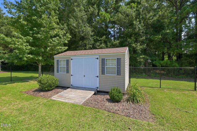 2928 Plantation Glen Drive, Zebulon, NC 27597