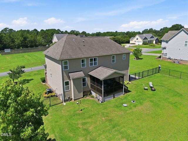 2928 Plantation Glen Drive, Zebulon, NC 27597