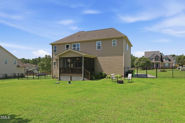 2928 Plantation Glen Drive, Zebulon, NC 27597