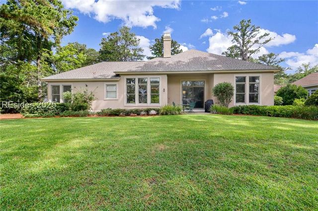 15 Lexington Dr, Bluffton, SC 29910
