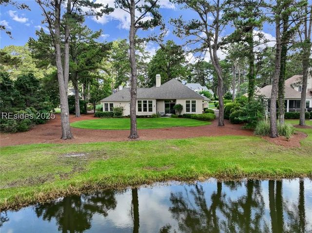 15 Lexington Dr, Bluffton, SC 29910