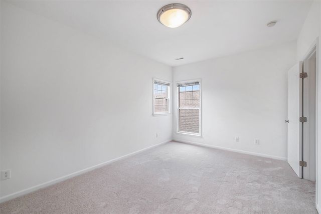 2925 N Knightsbridge Circle, Ann Arbor, MI 48105