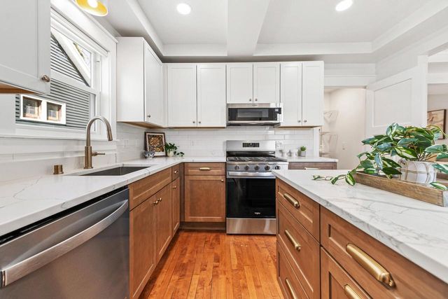 2611 S Austin STREET, Milwaukee, WI 53207