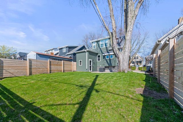 2611 S Austin STREET, Milwaukee, WI 53207