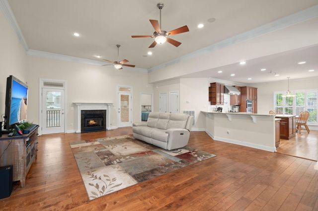 8789 Laurel Grove Lane, North Charleston, SC 29420
