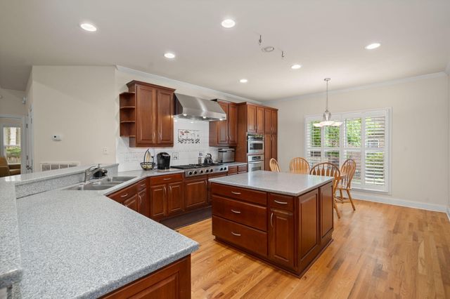 8789 Laurel Grove Lane, North Charleston, SC 29420
