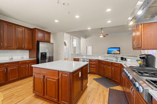 8789 Laurel Grove Lane, North Charleston, SC 29420