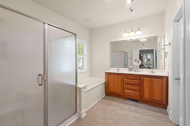 8789 Laurel Grove Lane, North Charleston, SC 29420