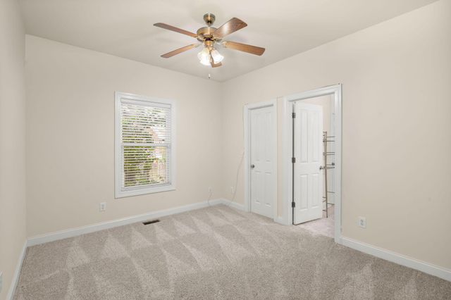 8789 Laurel Grove Lane, North Charleston, SC 29420