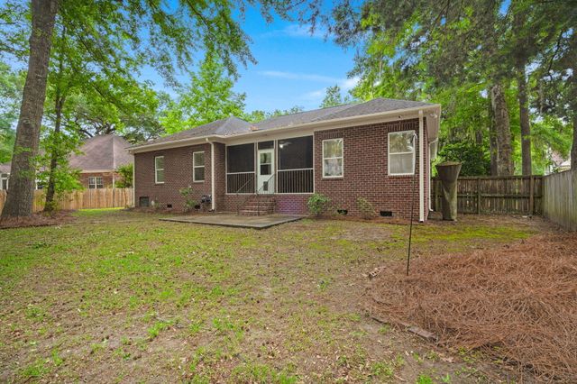 8789 Laurel Grove Lane, North Charleston, SC 29420