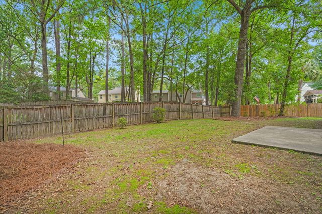 8789 Laurel Grove Lane, North Charleston, SC 29420