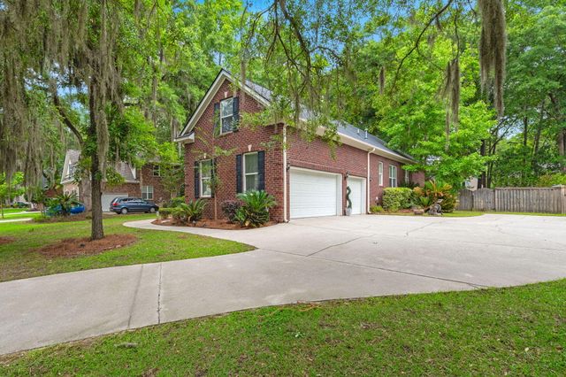 8789 Laurel Grove Lane, North Charleston, SC 29420