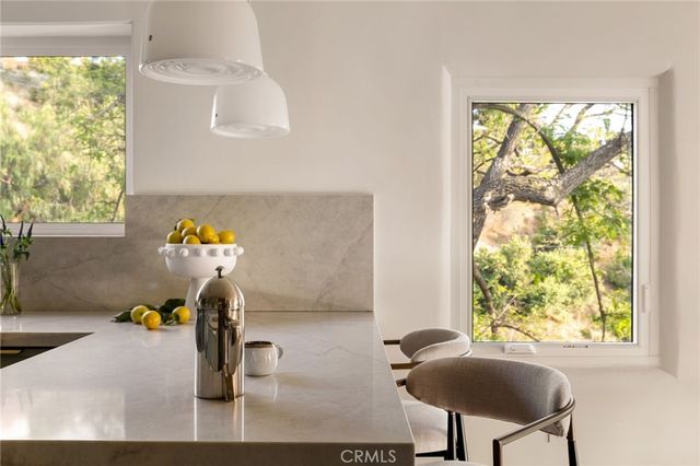 11111 Tujunga Canyon, Tujunga, CA 91042