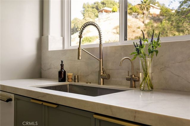 11111 Tujunga Canyon, Tujunga, CA 91042