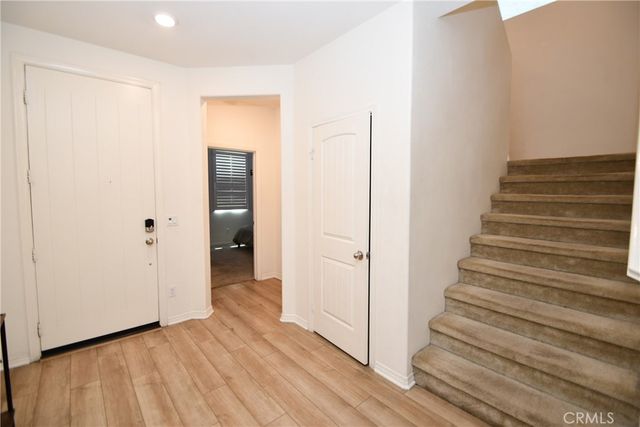 16696 AVANTI LN, Fontana, CA 92336