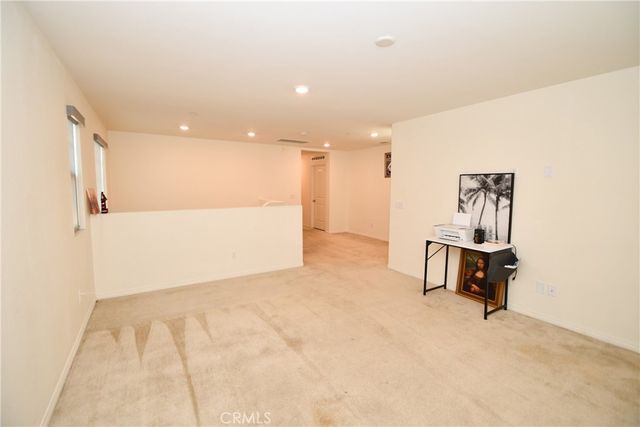 16696 AVANTI LN, Fontana, CA 92336