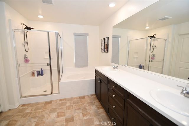 16696 AVANTI LN, Fontana, CA 92336