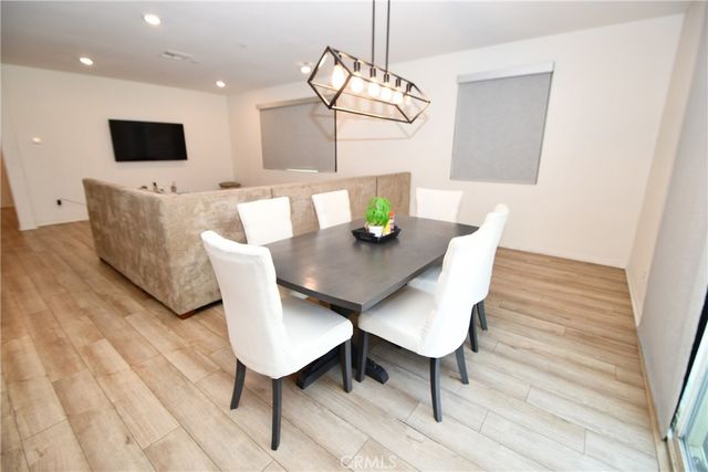 16696 AVANTI LN, Fontana, CA 92336