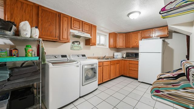 10865 S 1000 E, Sandy, UT 84094