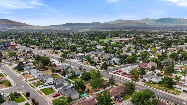 10865 S 1000 E, Sandy, UT 84094
