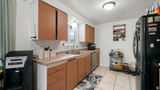 10865 S 1000 E, Sandy, UT 84094