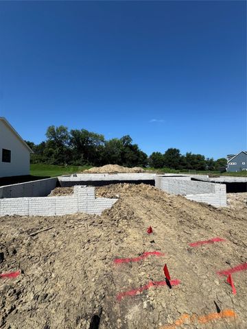 670 NW Georgetown Drive, Waukee, IA 50263
