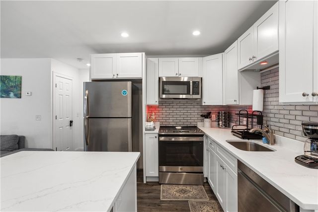 64 Duncan Avenue, Providence, RI 02906