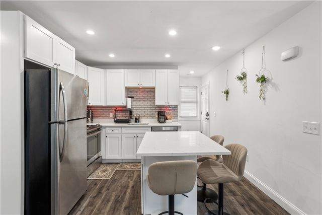 64 Duncan Avenue, Providence, RI 02906