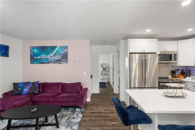 64 Duncan Avenue, Providence, RI 02906