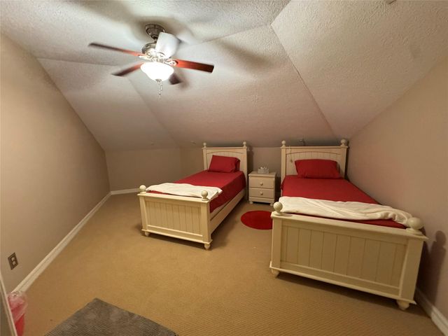 128 White Heron Drive, Anahuac, TX 77514