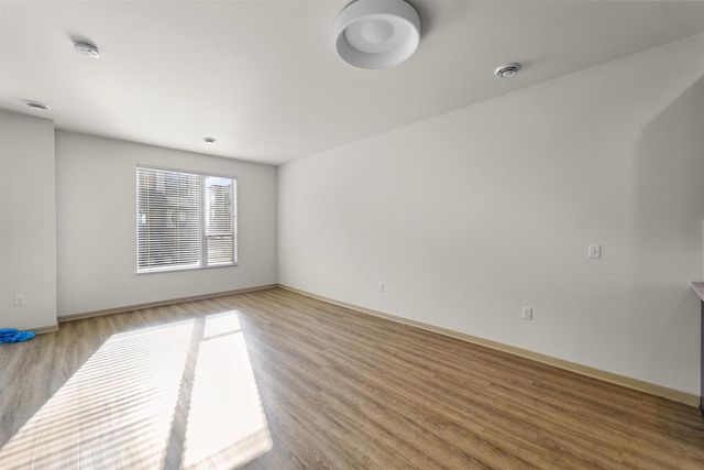 2813 No Oaks Ridge, Fitchburg, WI 53711