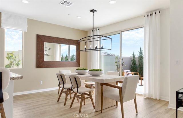 739 Spyglass Court, Perris, CA 92571