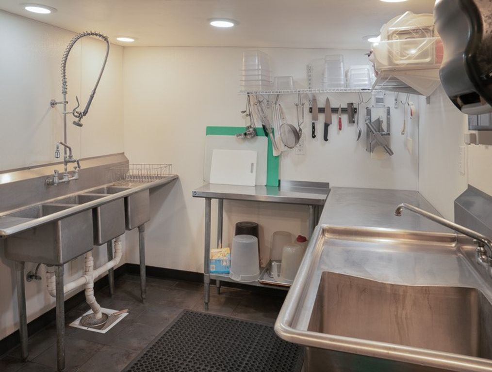 8595 Mt Highway 35, Bigfork, MT 59911 photo 10