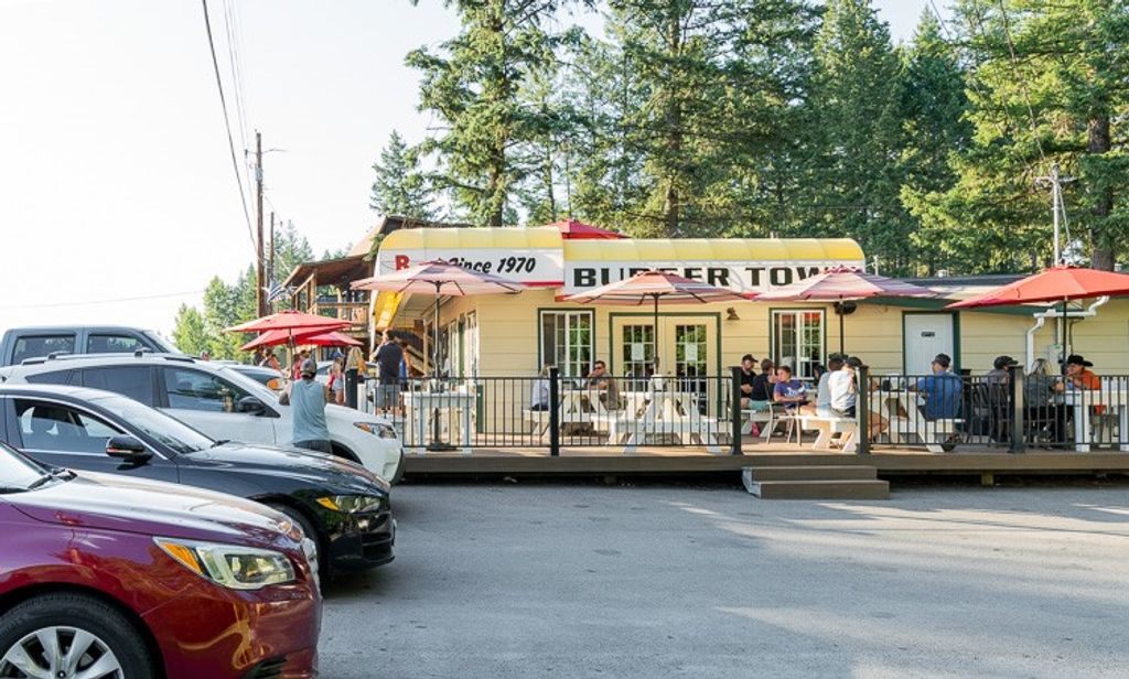 8595 Mt Highway 35, Bigfork, MT 59911 photo 5