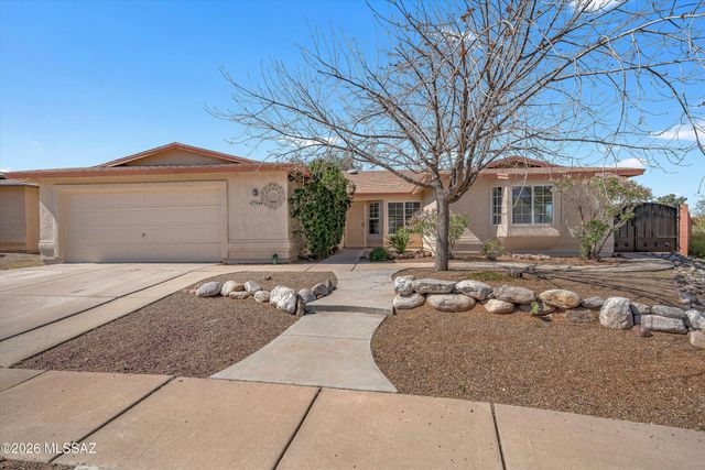 7784 S Danforth Avenue, Tucson, AZ 85747