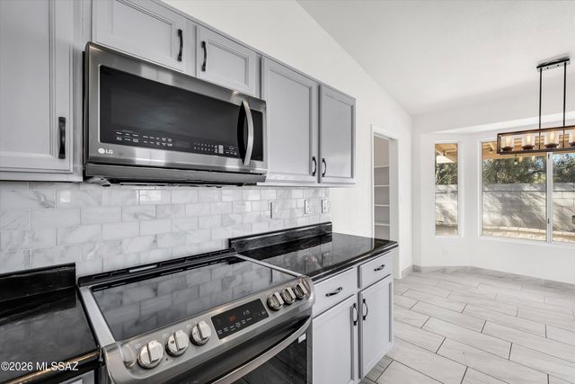 7784 S Danforth Avenue, Tucson, AZ 85747