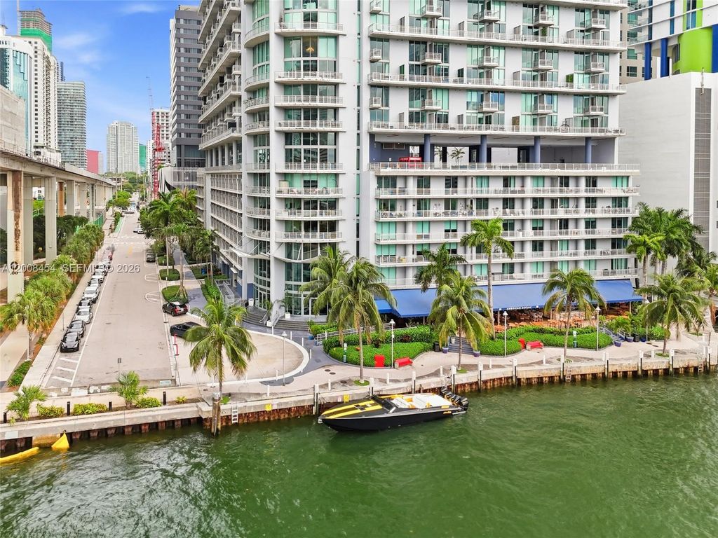 690 SW 1st Ct 1912, Miami, FL 33130