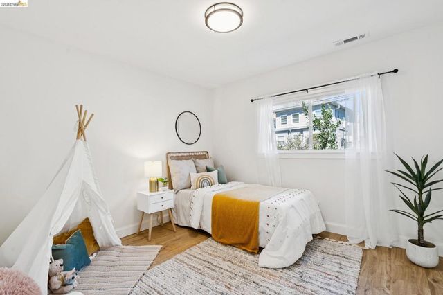 683 Brockhurst St., Oakland, CA 94609