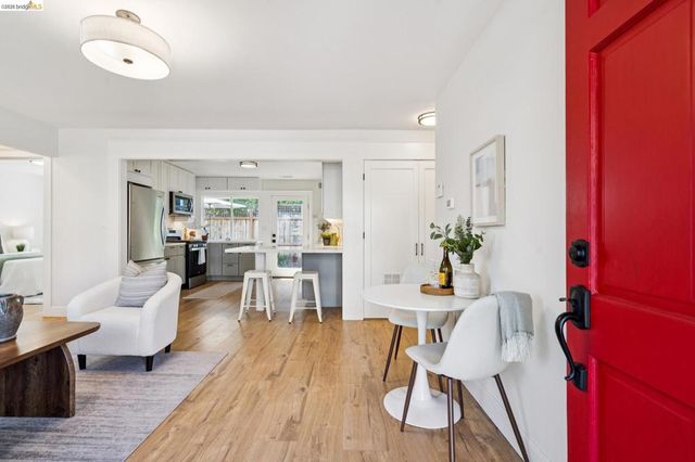 683 Brockhurst St., Oakland, CA 94609