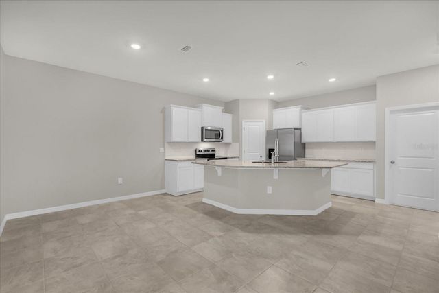 5268 NW 48TH PLACE, Ocala, FL 34482