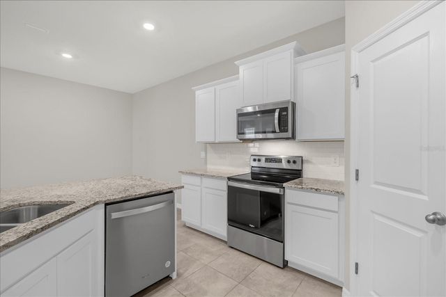 5268 NW 48TH PLACE, Ocala, FL 34482