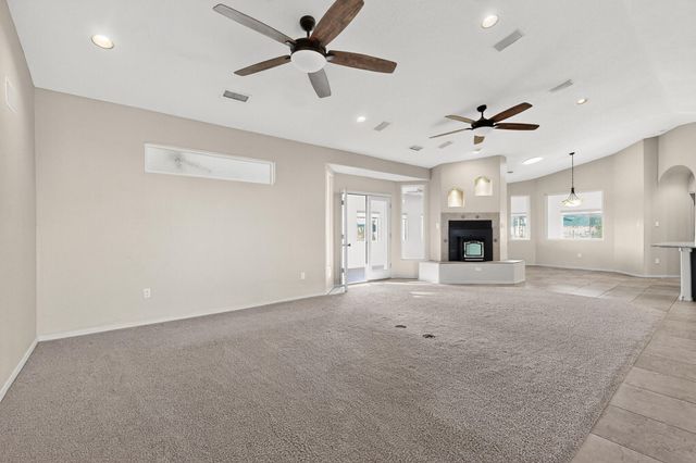 3 Evening Star Court, Edgewood, NM 87015